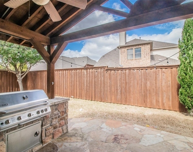 4647 Phillip Drive - Photo Thumbnail 31