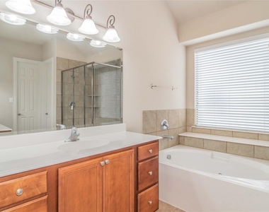 4647 Phillip Drive - Photo Thumbnail 22