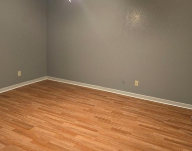 9170 Forest Lane - Photo Thumbnail 8