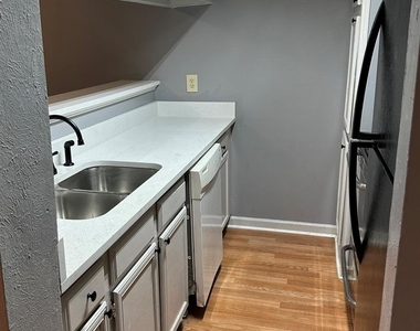 9170 Forest Lane - Photo Thumbnail 4