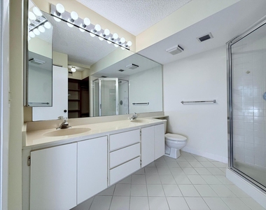 2621 Village Boulevard - Photo Thumbnail 17