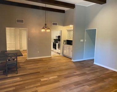 39 Tamarisk Circle - Photo Thumbnail 6