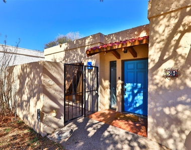 39 Tamarisk Circle - Photo Thumbnail 1