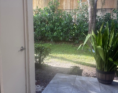 4770 Nw 57th Place - Photo Thumbnail 21