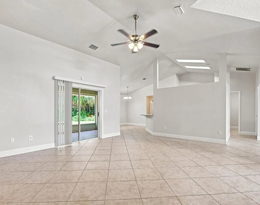 107 Keystone Drive - Photo Thumbnail 10