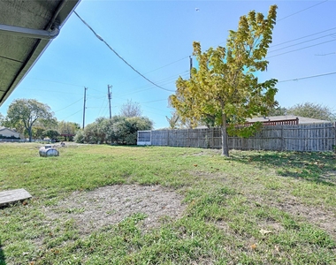 4574 County Road 895 - Photo Thumbnail 3