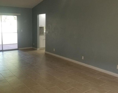 788 Ryanwood Drive - Photo Thumbnail 11