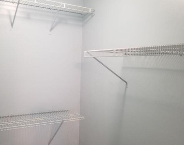 788 Ryanwood Drive - Photo Thumbnail 10