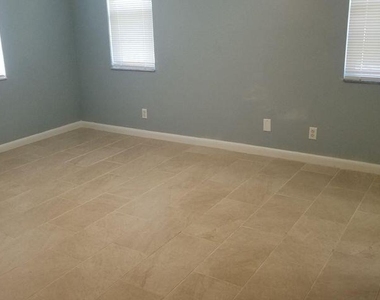 788 Ryanwood Drive - Photo Thumbnail 9