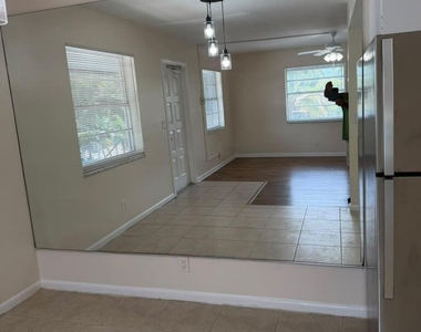 626 S K Street - Photo Thumbnail 6