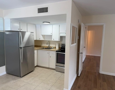 626 S K Street - Photo Thumbnail 9