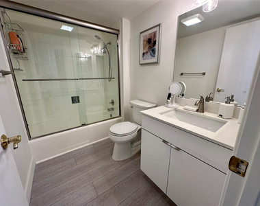 5100 N Ocean Boulevard - Photo Thumbnail 8