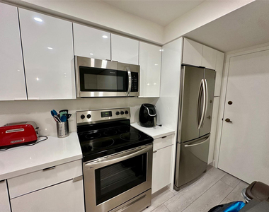 5100 N Ocean Boulevard - Photo Thumbnail 4