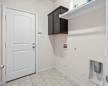 2640 Costa Mesa Drive - Photo Thumbnail 26