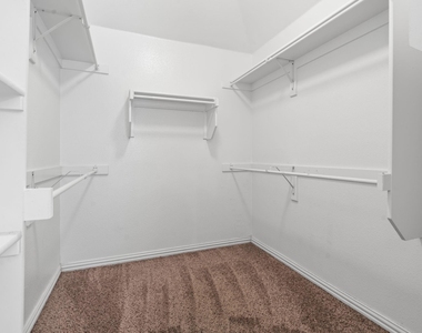 2640 Costa Mesa Drive - Photo Thumbnail 19