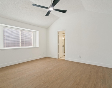 1321 River Birch Lane - Photo Thumbnail 18