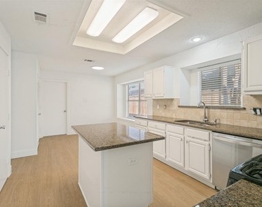 1321 River Birch Lane - Photo Thumbnail 11