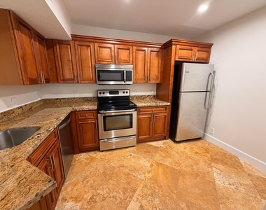8871 Wiles Road - Photo Thumbnail 15