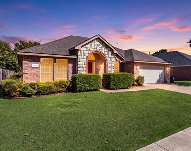 6507 Watch Hill Court - Photo Thumbnail 2