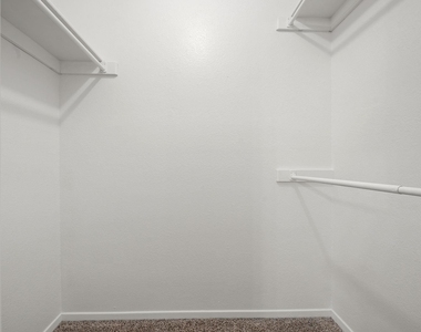 929 W Hickory Street - Photo Thumbnail 19