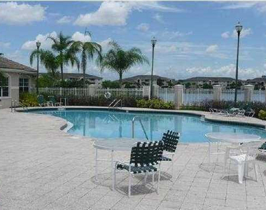 5061 Wiles Road - Photo Thumbnail 9