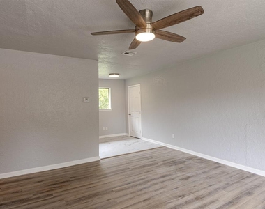 2605 Queensbury Road - Photo Thumbnail 6