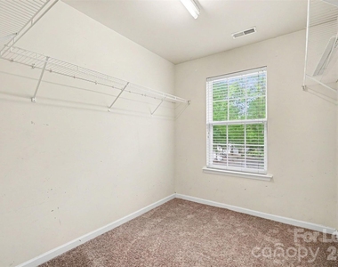 7514 Abigail Glen Drive - Photo Thumbnail 14