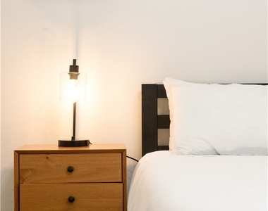 418 W Graves - Photo Thumbnail 25