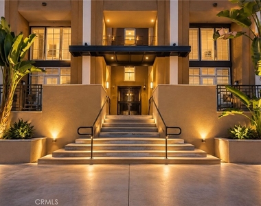 360 W Avenue 26 - Photo Thumbnail 1