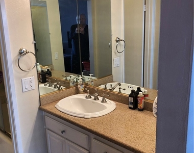 762 W Naomi Avenue - Photo Thumbnail 14