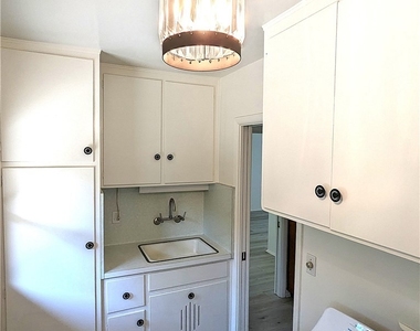 1670 N Sandalwood Drive N - Photo Thumbnail 15