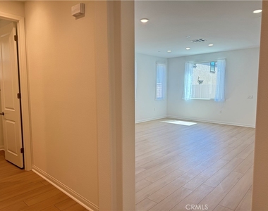 4225 S Malagon Privado - Photo Thumbnail 10
