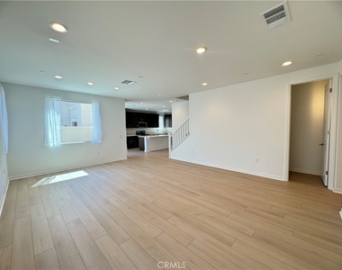 4225 S Malagon Privado - Photo Thumbnail 3
