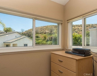 2418 Manet Lane - Photo Thumbnail 16