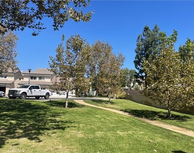 2418 Manet Lane - Photo Thumbnail 2
