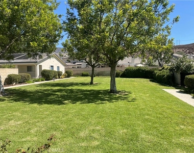 2418 Manet Lane - Photo Thumbnail 4