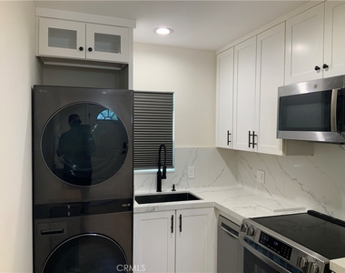 15334 Hart - Photo Thumbnail 10