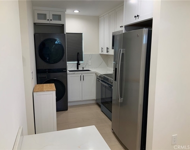 15334 Hart - Photo Thumbnail 9