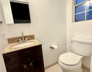 4628 Sepulveda - Photo Thumbnail 13