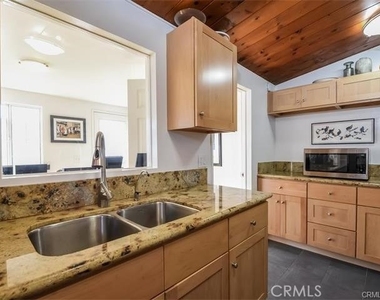 4628 Sepulveda - Photo Thumbnail 9