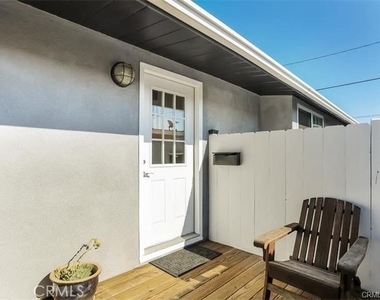 4628 Sepulveda - Photo Thumbnail 1