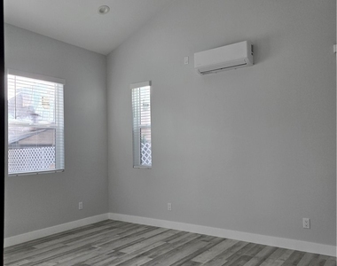 17814 Florwood - Photo Thumbnail 5