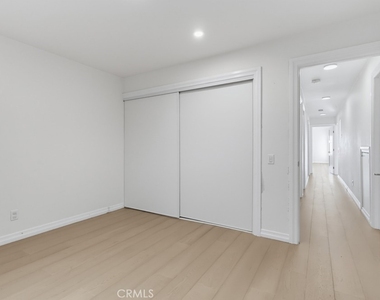3200 La Rotonda Drive - Photo Thumbnail 39