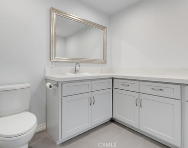 3200 La Rotonda Drive - Photo Thumbnail 30