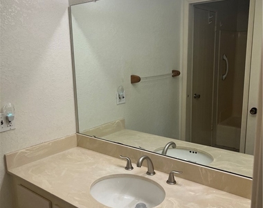42 Candlewood - Photo Thumbnail 6