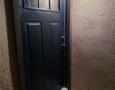 8808 Randolph St - Photo Thumbnail 5