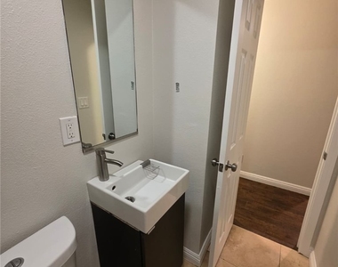 8808 Randolph St - Photo Thumbnail 19