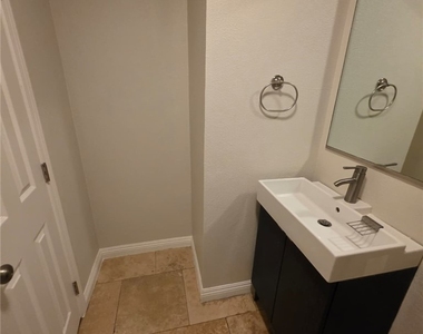 8808 Randolph St - Photo Thumbnail 28