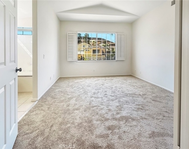 6327 Gladiola Circle - Photo Thumbnail 14