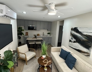 608 S Acacia - Photo Thumbnail 2